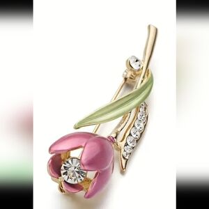 Elegant Pink and Gold Floral Brooch